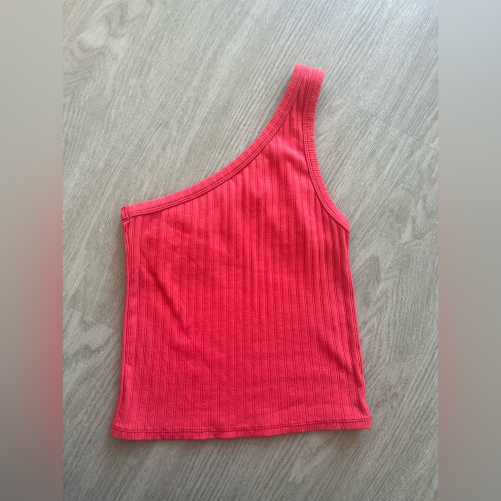 One shoulder tank top